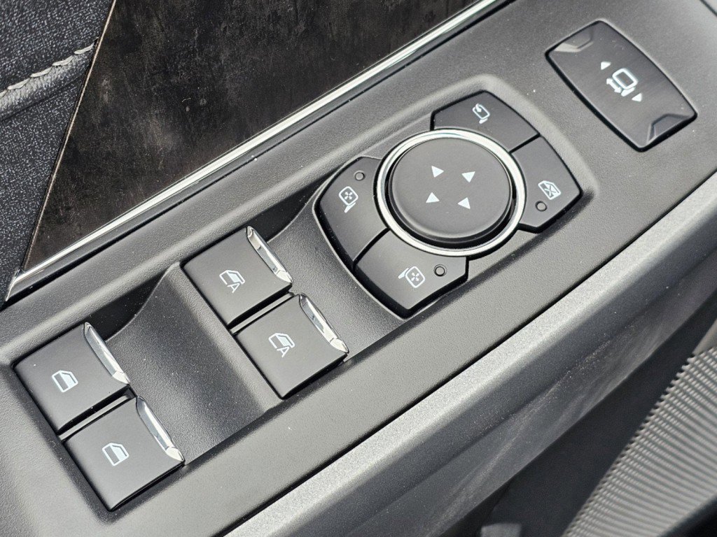 Certified 2024 Ford F350 Lariat w/ Sport Appearance Package image 29