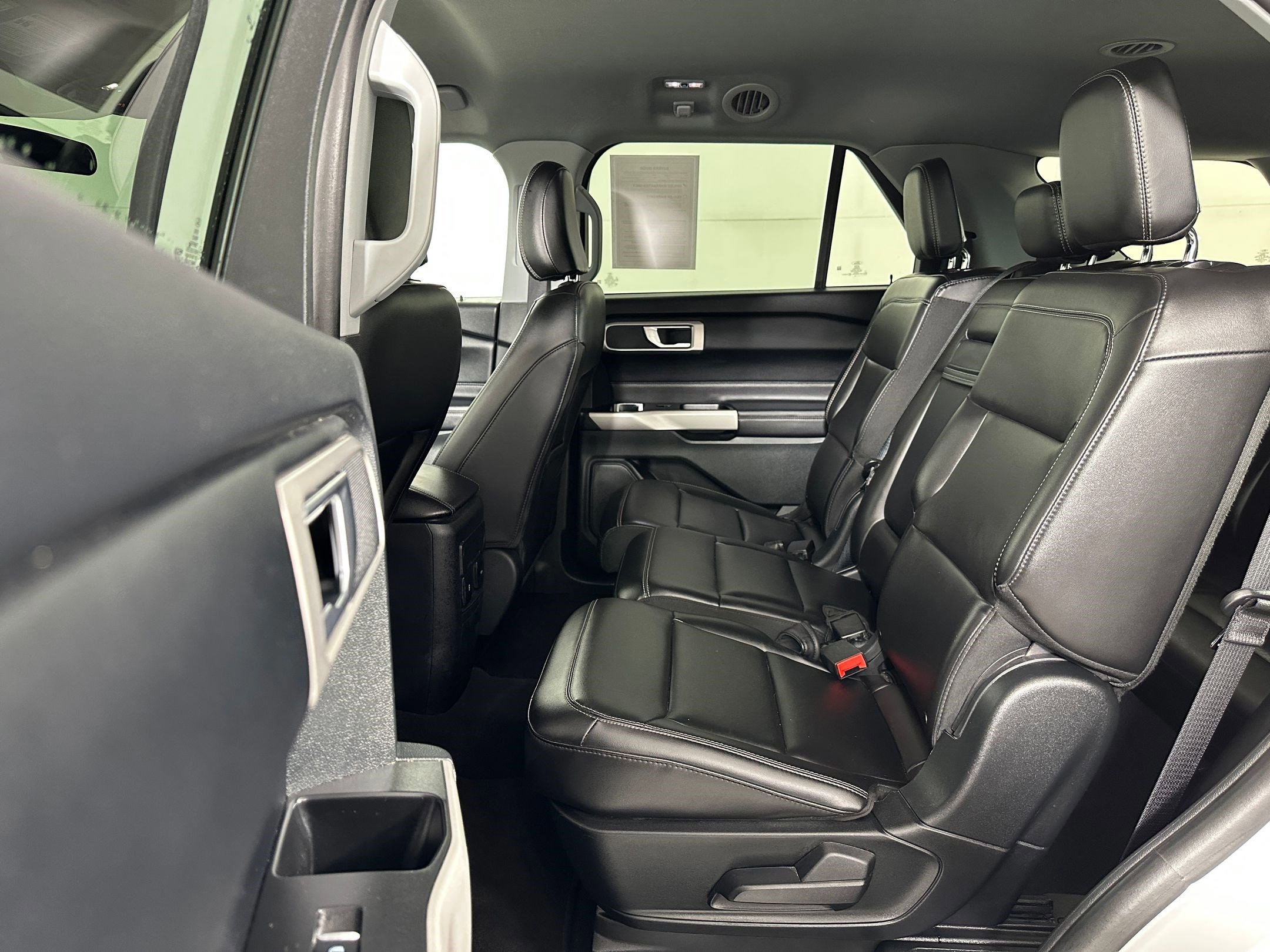 Certified 2024 Ford Explorer XLT w/ Equipment Group 202A image 12