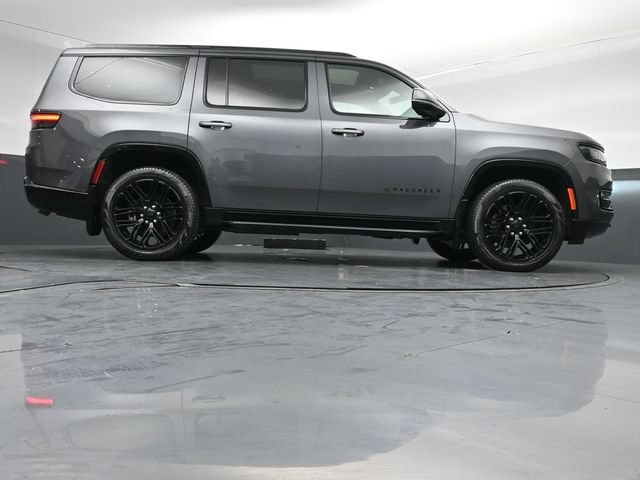 Used 2023 Jeep Wagoneer Series II AWD/4WD image 45