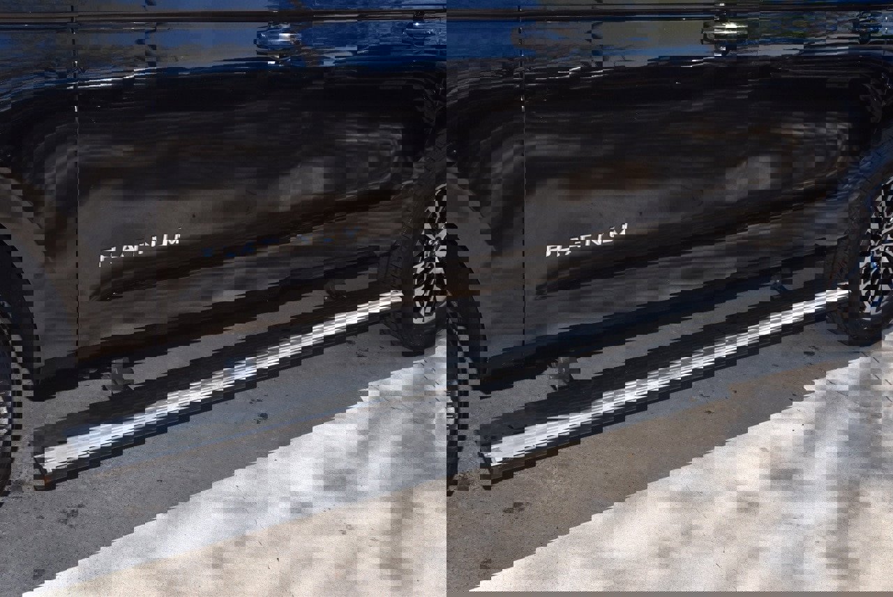 Certified 2025 Ford Expedition Max Platinum image 38