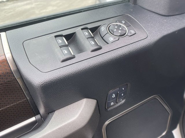 Certified 2017 Ford F150 Raptor w/ Equipment Group 802A Luxury image 14