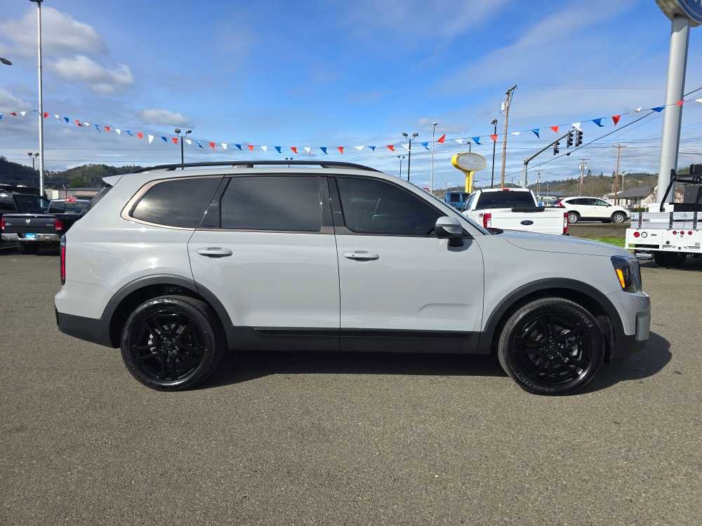 Used 2025 Kia Telluride EX X-Line image 7