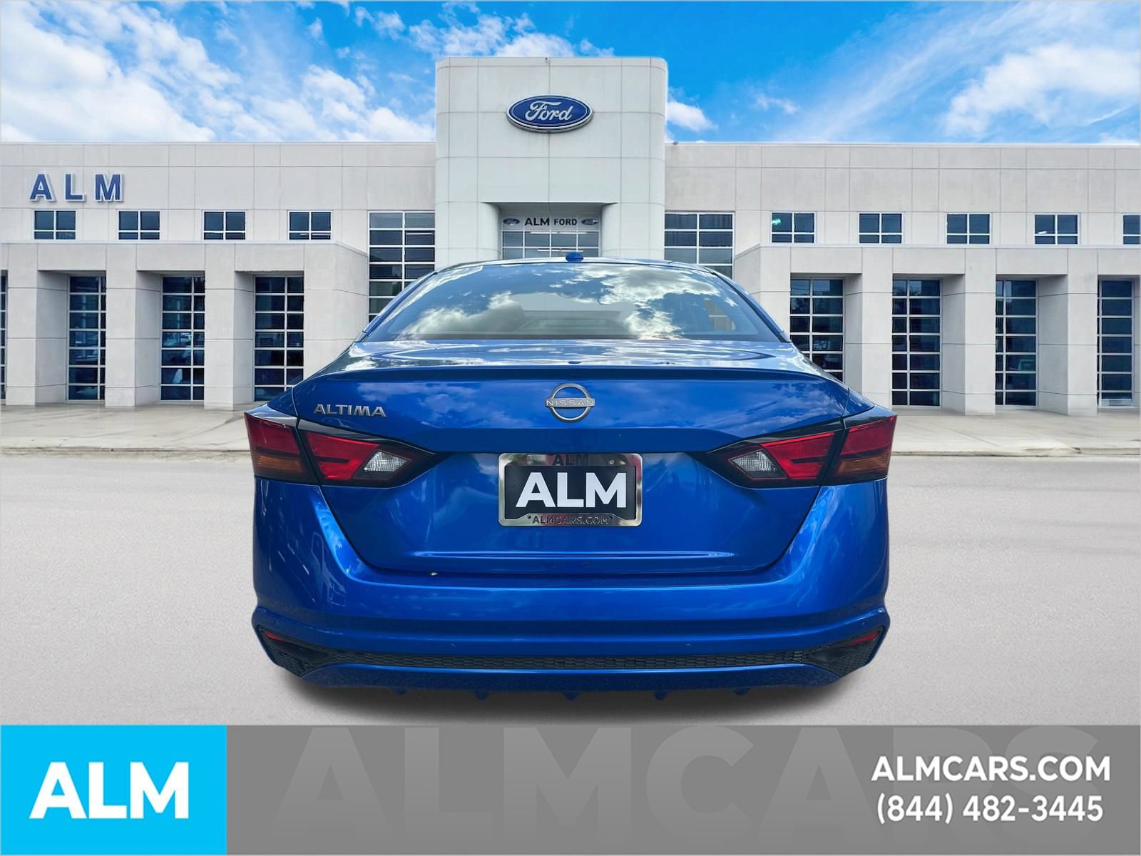 Used 2025 Nissan Altima 2.5 SV FWD image 6