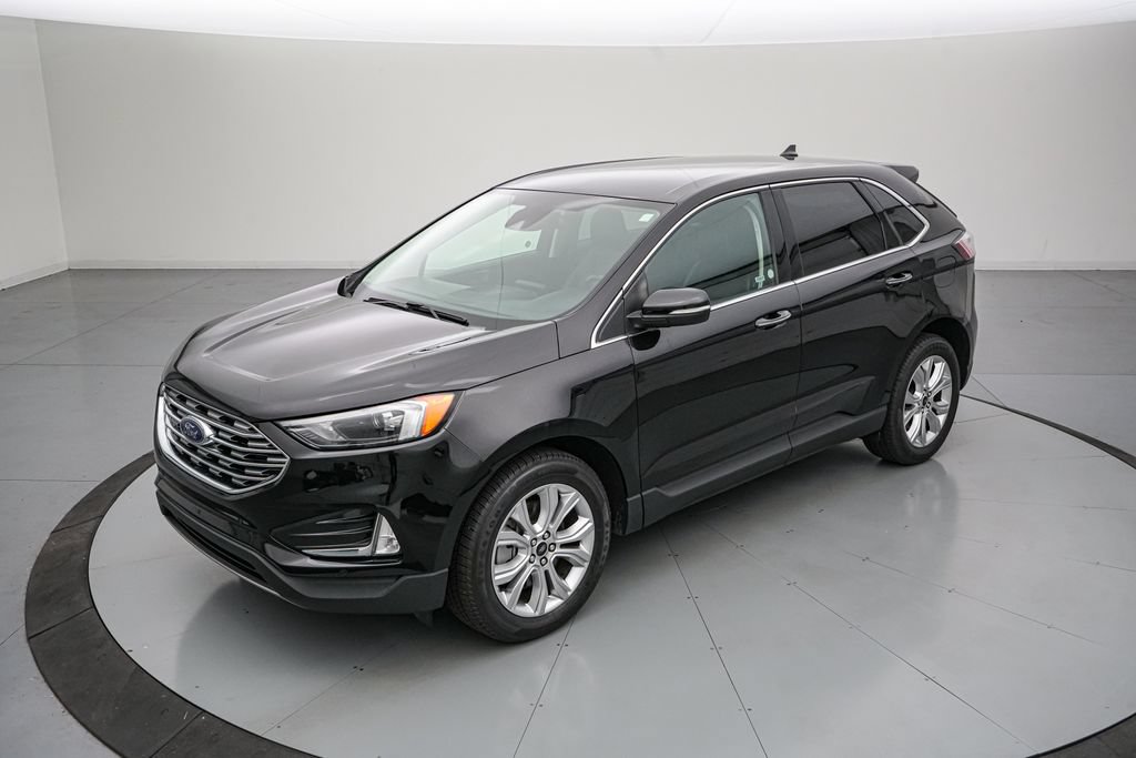 Certified 2023 Ford Edge Titanium AWD/4WD image 8