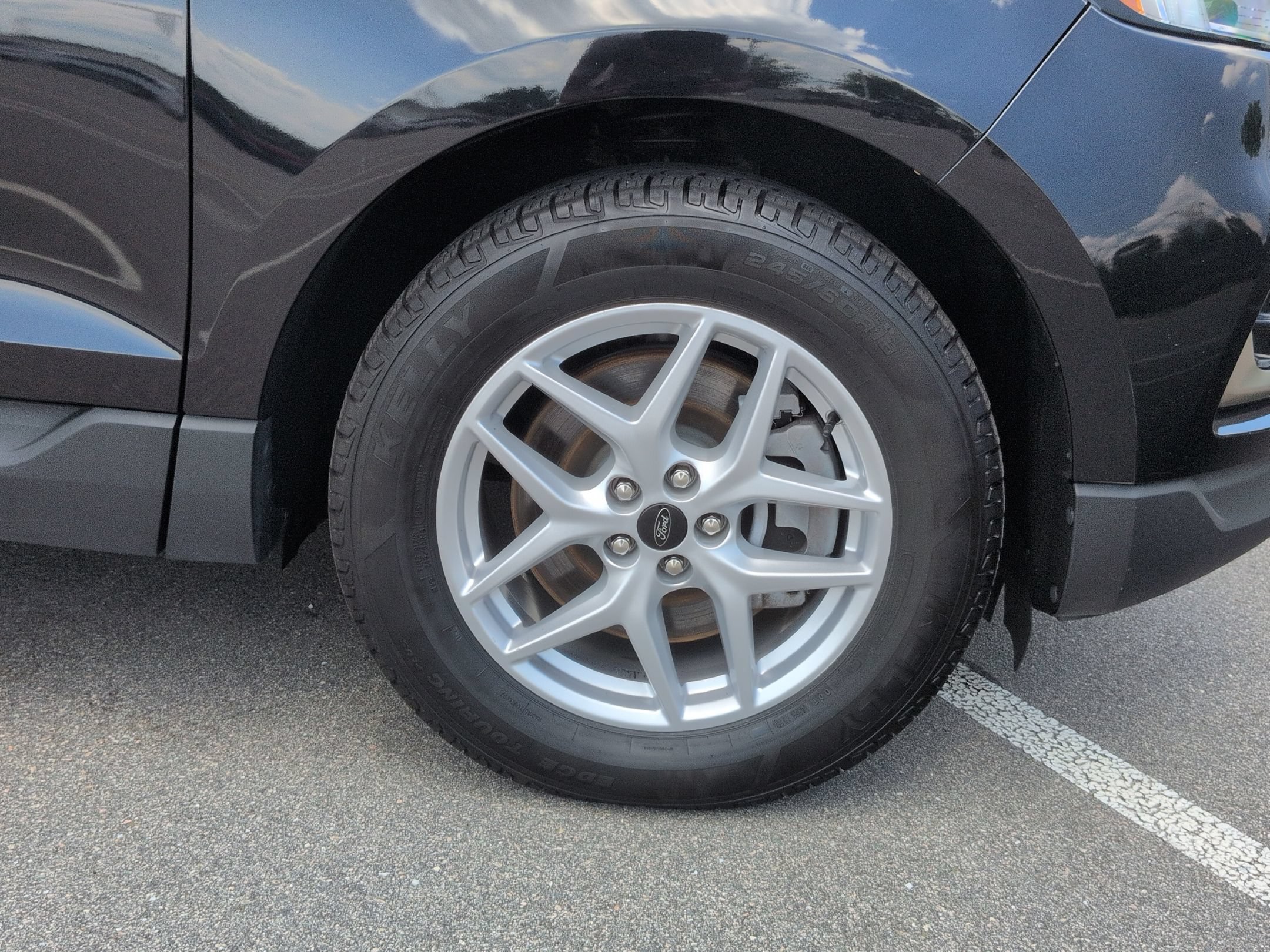 Certified 2024 Ford Edge SEL AWD/4WD image 11