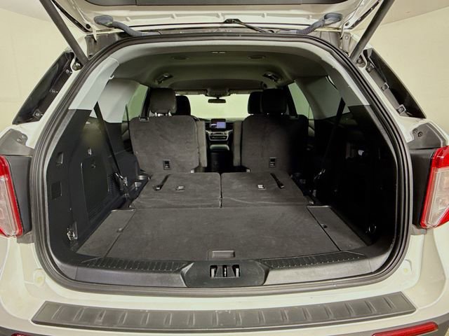 Certified 2022 Ford Explorer XLT w/ Class IV Trailer Tow Package image 24