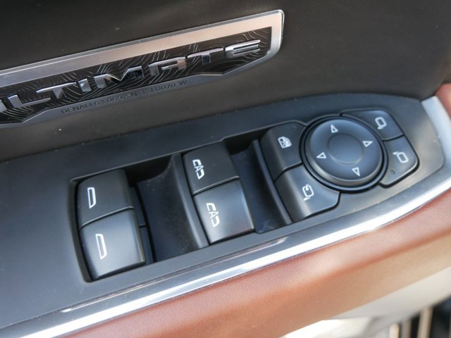 Used 2023 GMC Sierra 1500 Denali Ultimate AWD/4WD image 17