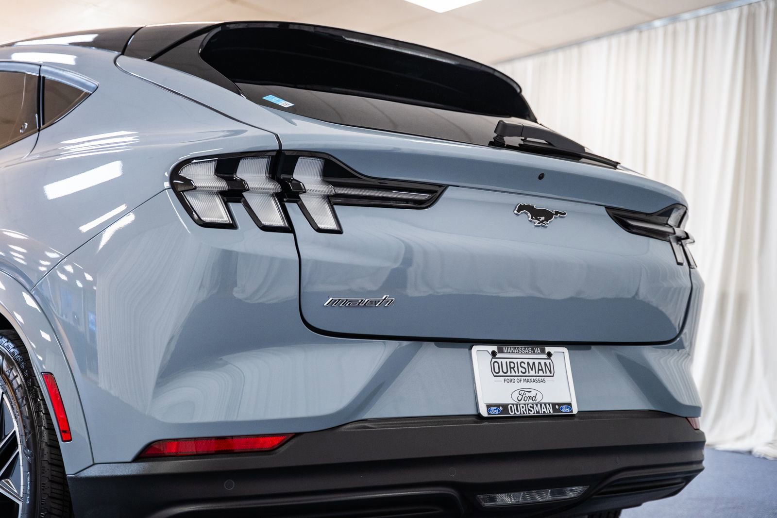 Certified 2025 Ford Mustang Mach-E Premium image 6