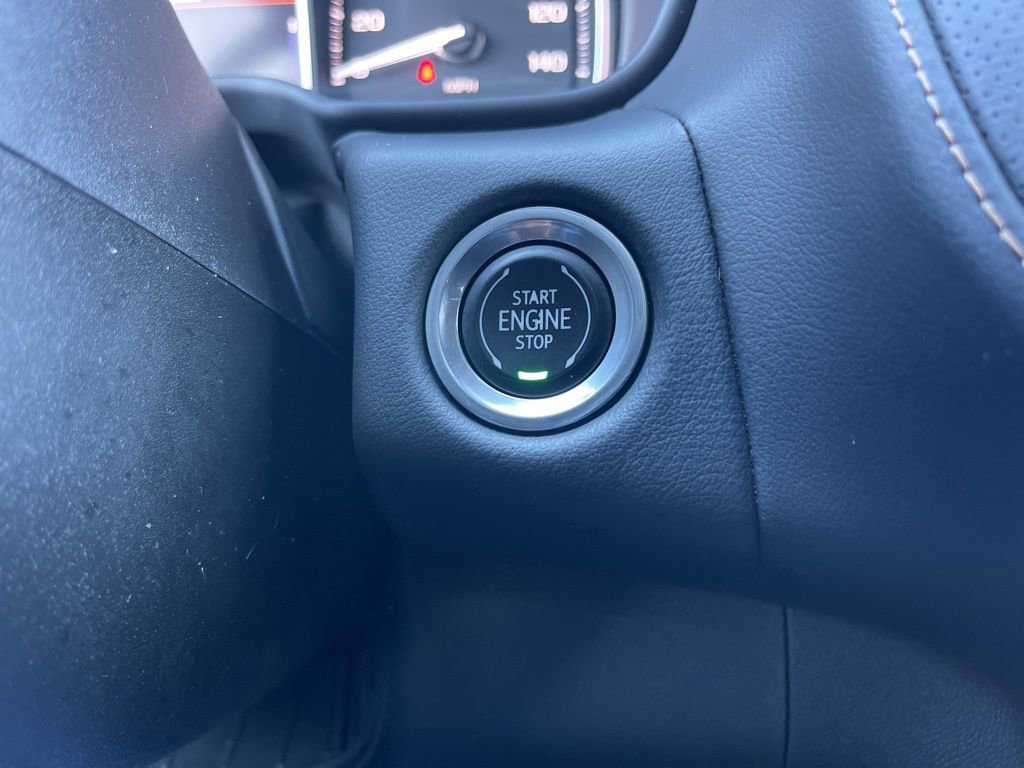 Used 2021 GMC Yukon AT4 image 13