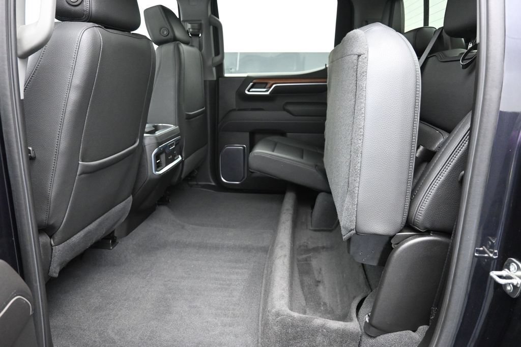 Used 2022 GMC Sierra 1500 Denali w/ Denali Reserve Package AWD/4WD image 10