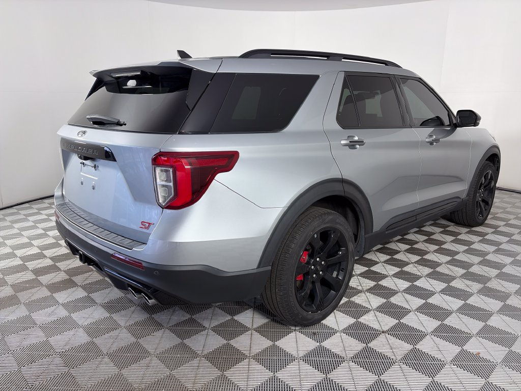 Certified 2023 Ford Explorer ST w/ Equipment Group 401A AWD/4WD image 7