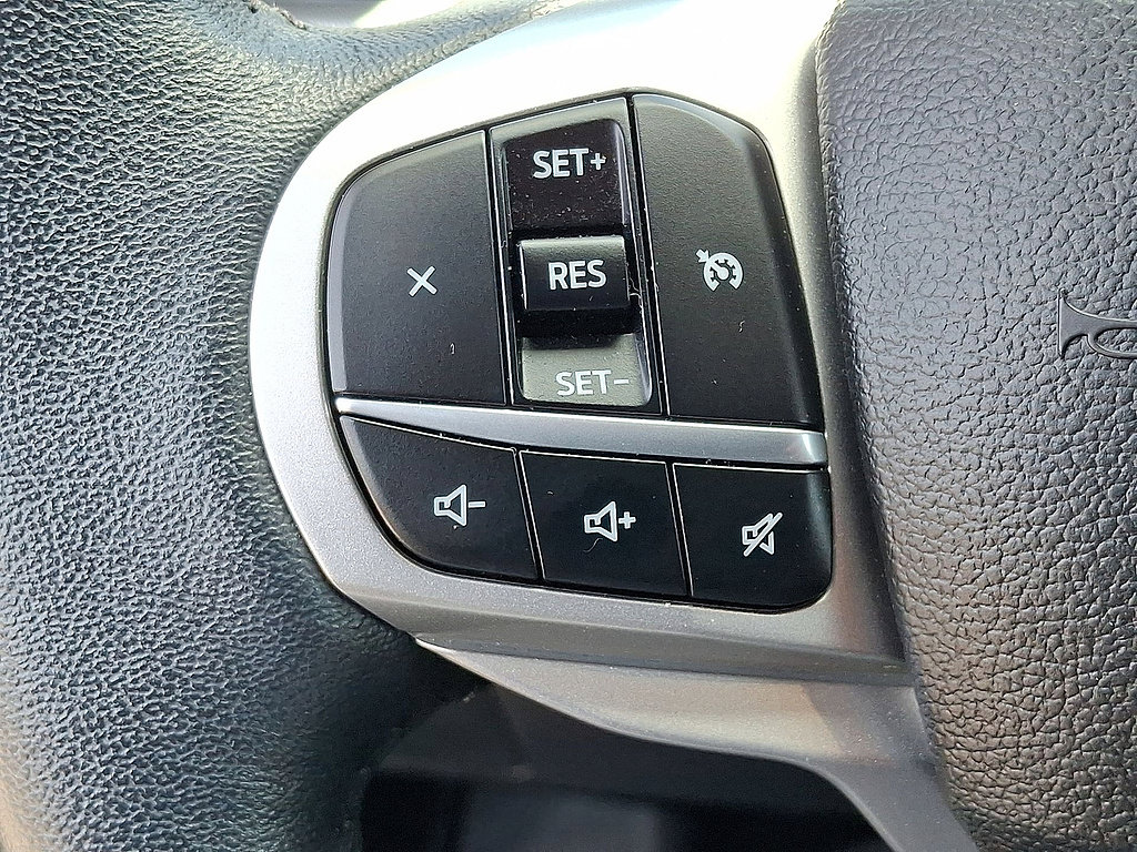 Certified 2023 Ford Explorer XLT w/ Equipment Group 202A AWD/4WD image 23