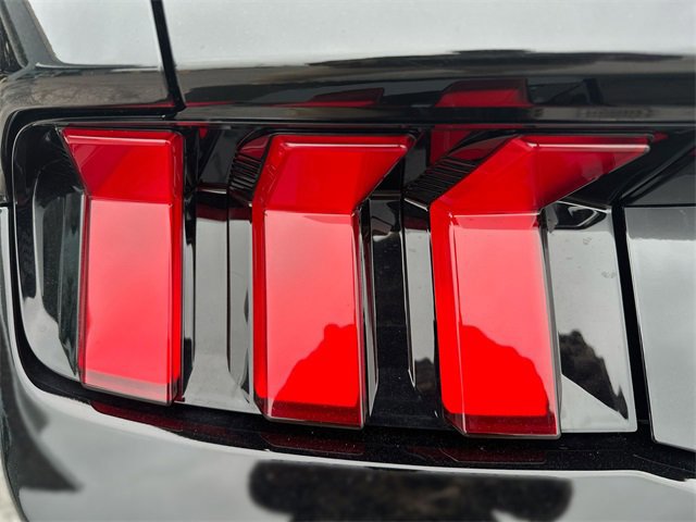 Certified 2025 Ford Mustang Premium image 26