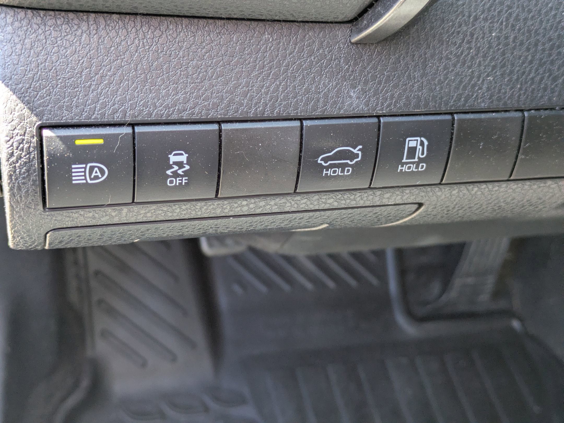 Used 2021 Toyota Camry SE image 15