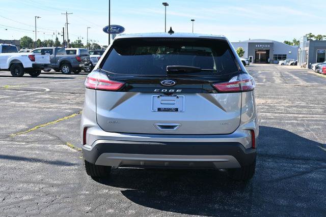 Certified 2023 Ford Edge SEL w/ Convenience Package AWD/4WD image 10