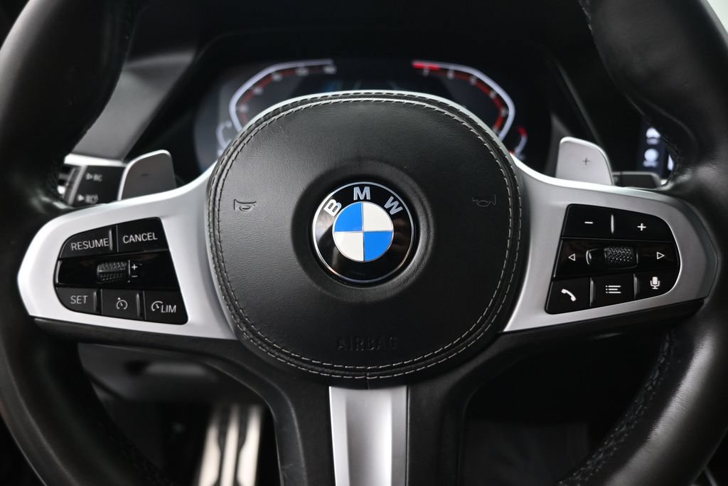 Used 2020 BMW X7 xDrive40i w/ M Sport Package AWD/4WD image 22