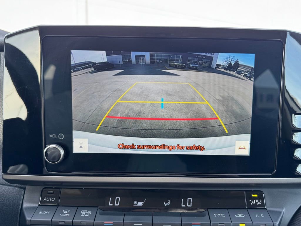 Used 2025 Toyota Camry LE image 20