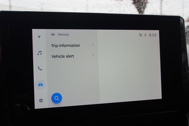 Used 2024 Toyota Corolla LE image 27