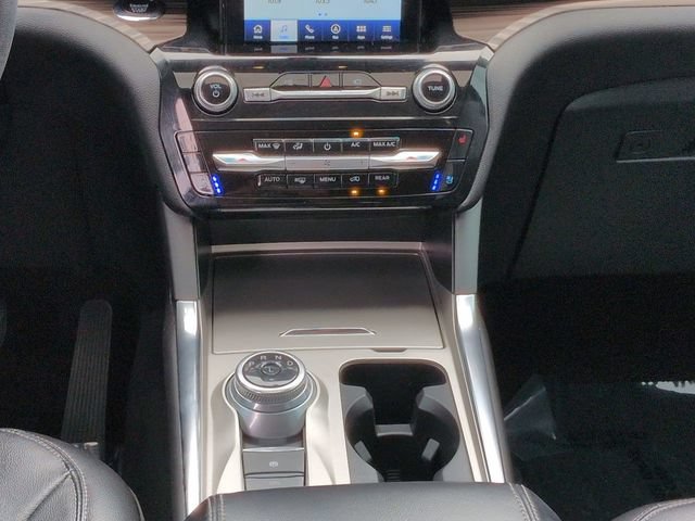 Certified 2022 Ford Explorer Limited w/ Limited Technology Package RWD image 19