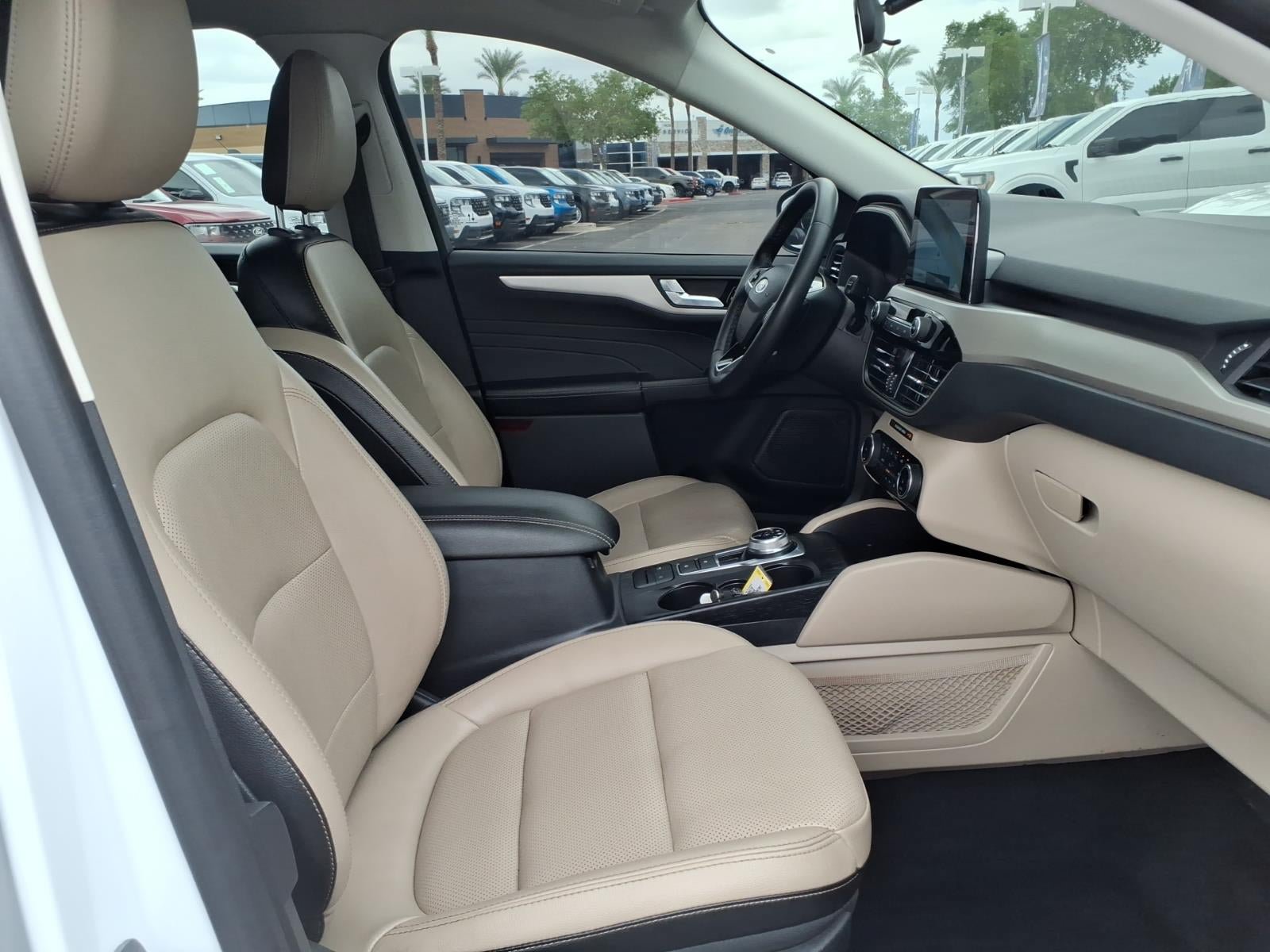 Certified 2022 Ford Escape SEL FWD image 11