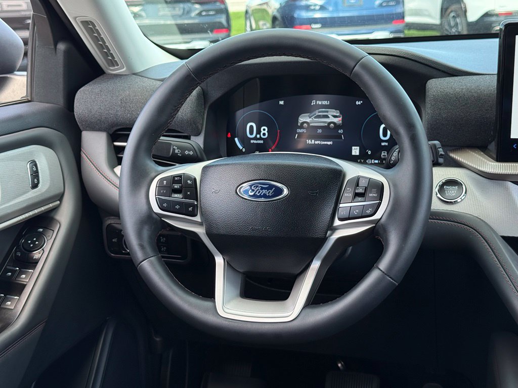 Certified 2026 Ford Explorer Active AWD/4WD image 7