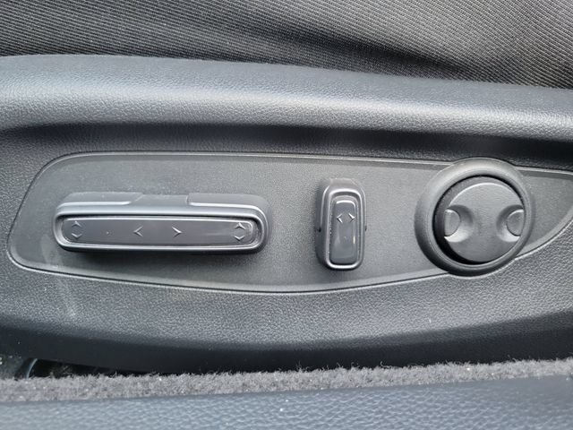 Used 2025 Honda Accord SE image 19