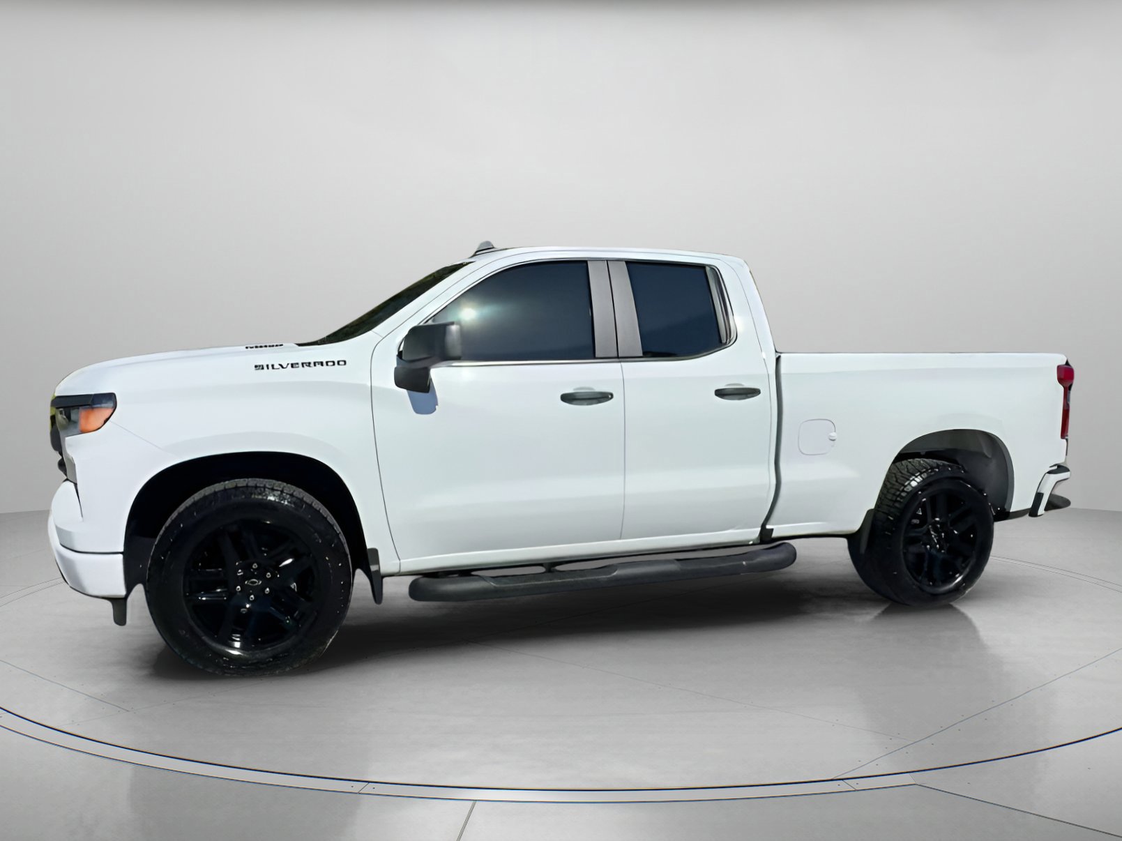 Used 2025 Chevrolet Silverado 1500 Custom w/ Turbomax Blackout Package image 7