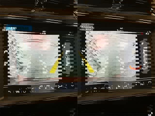 Used 2020 Jaguar F-PACE R-Sport image 15