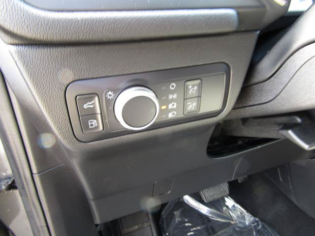 Certified 2022 Ford Escape SE w/ SE Sport Appearance Package AWD/4WD image 16