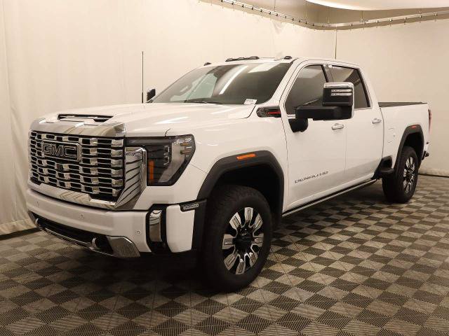 Used 2026 GMC Sierra 3500 Denali w/ Denali Reserve Package AWD/4WD image 8