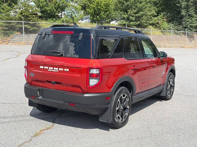Certified 2024 Ford Bronco Sport Outer Banks w/ Tech Package AWD/4WD image 3