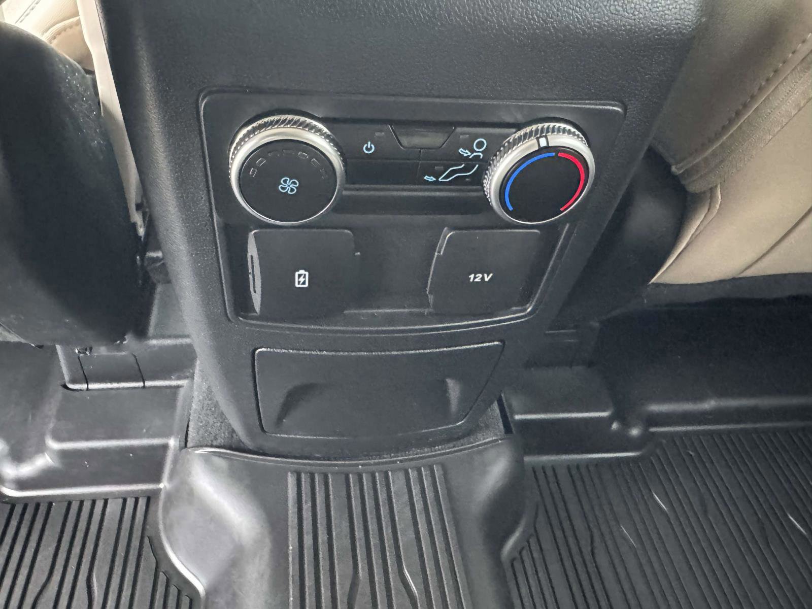 Certified 2022 Ford Explorer XLT w/ Equipment Group 202A image 35