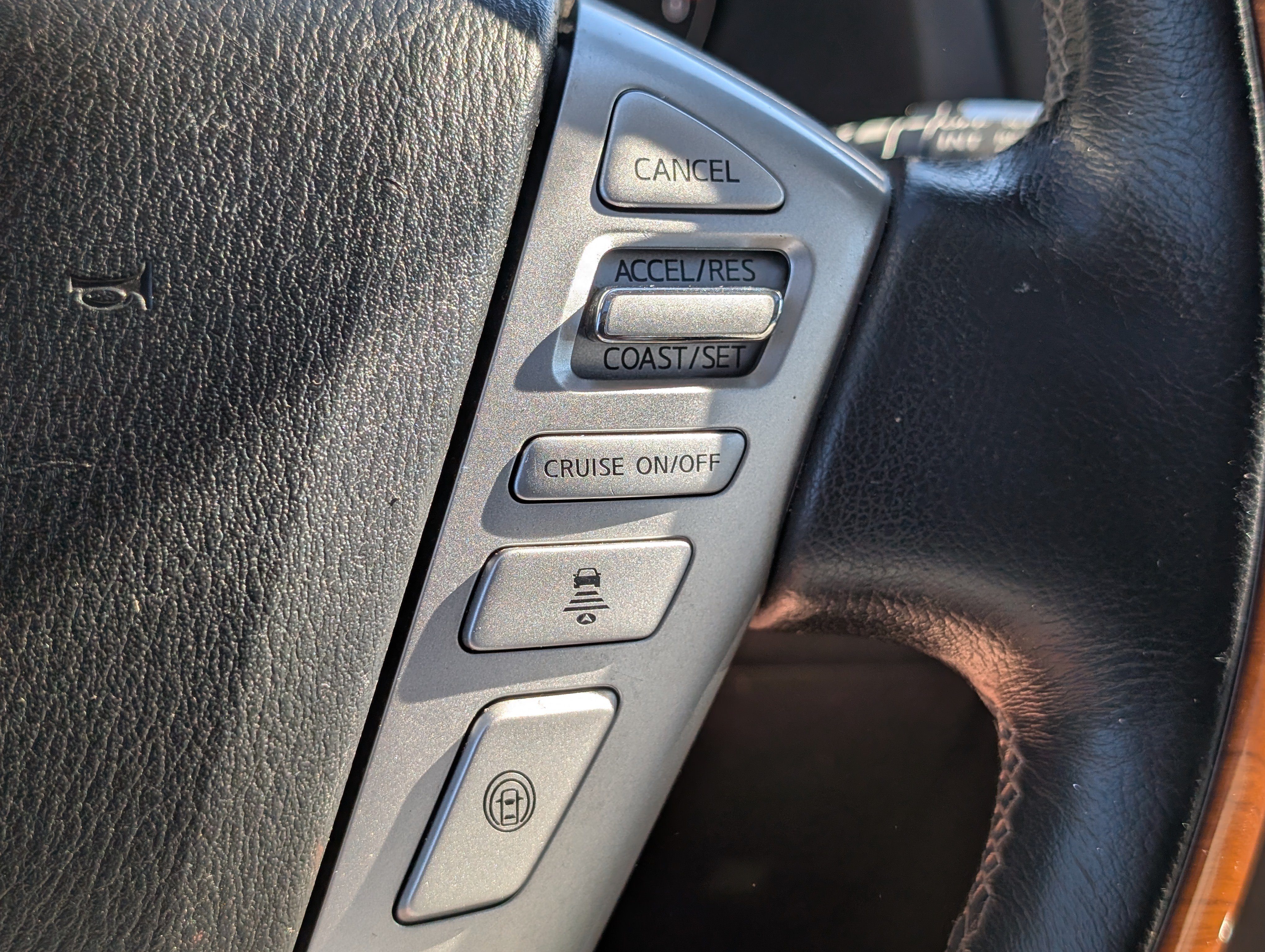 Used 2019 INFINITI QX80 Luxe w/ Proassist Package AWD/4WD image 28