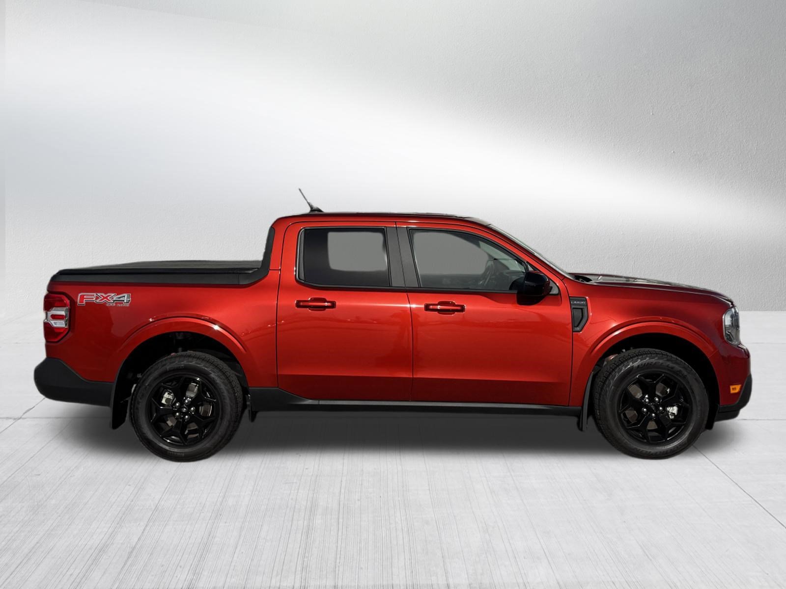 Certified 2024 Ford Maverick Lariat w/ FX4 Off-Road Package AWD/4WD image 8