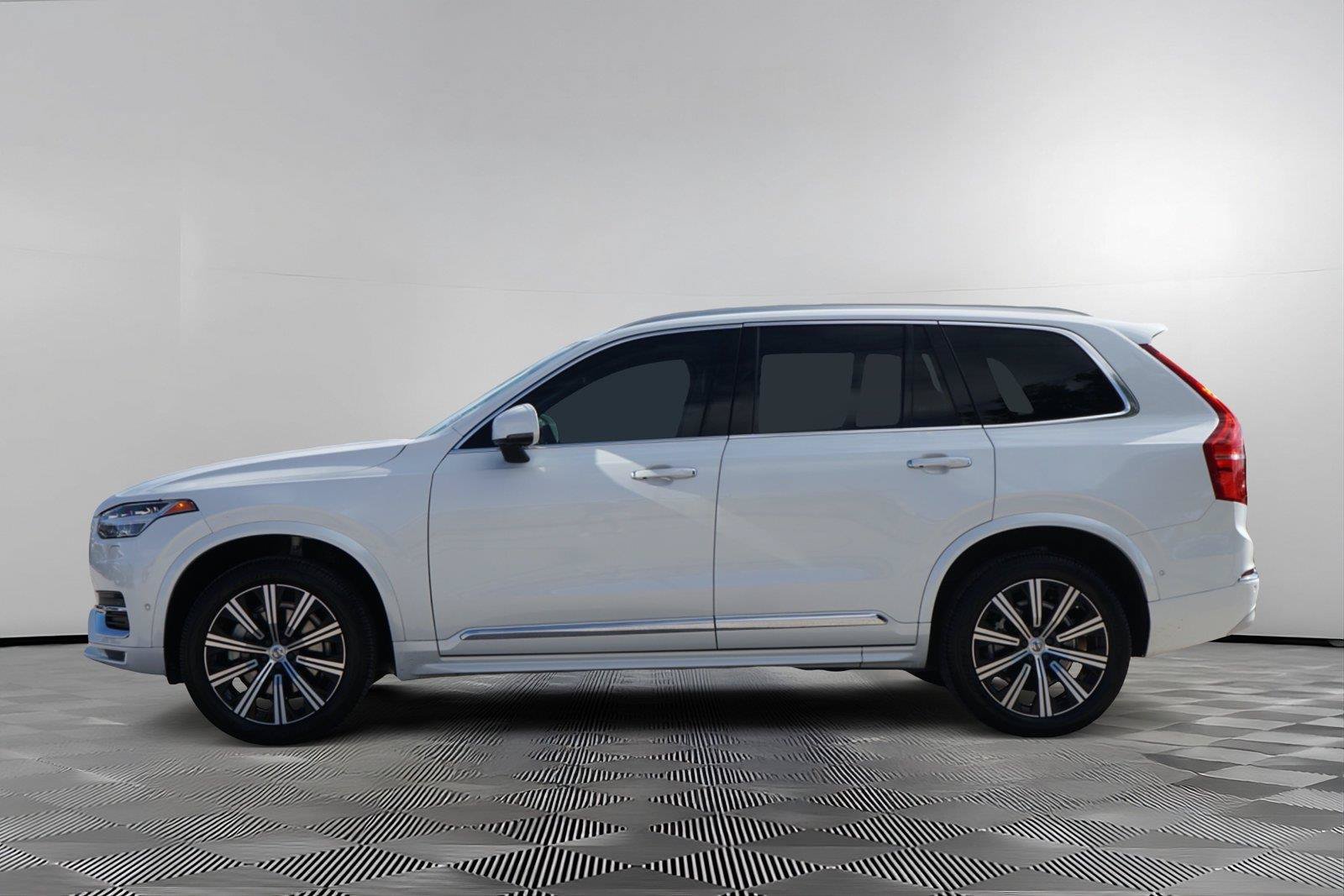 Used 2022 Volvo XC90 T6 Inscription w/ Advanced Package AWD/4WD image 7
