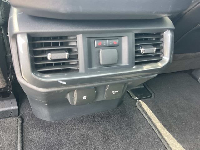 Certified 2023 Ford F150 Lariat w/ Equipment Group 502A High AWD/4WD image 22