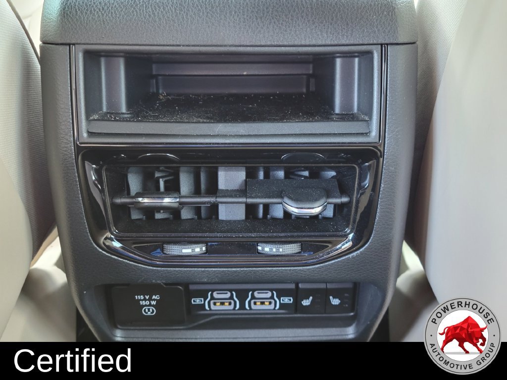 Used 2024 Jeep Grand Cherokee Limited RWD image 18
