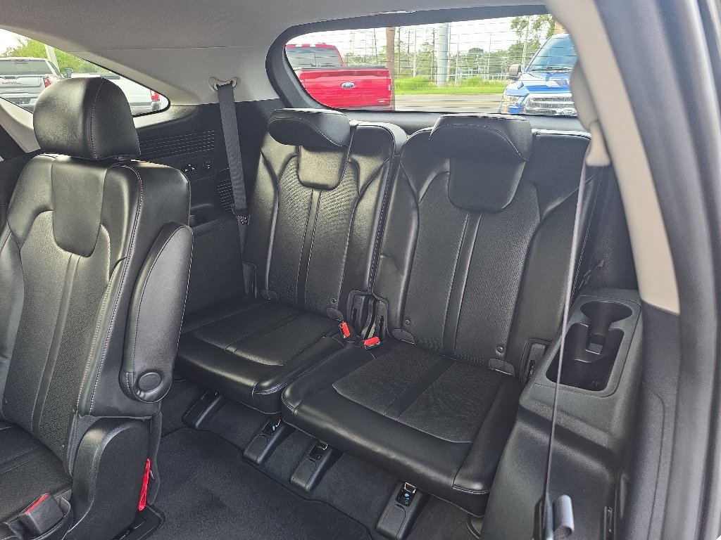 Used 2023 Kia Sorento SX AWD/4WD image 13