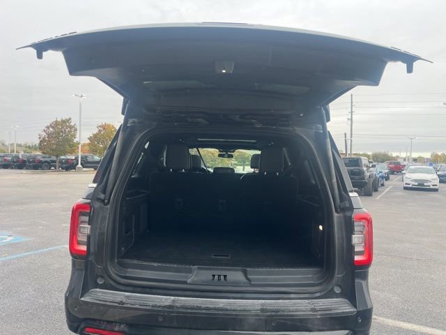 Certified 2022 Ford Expedition Max Limited image 11