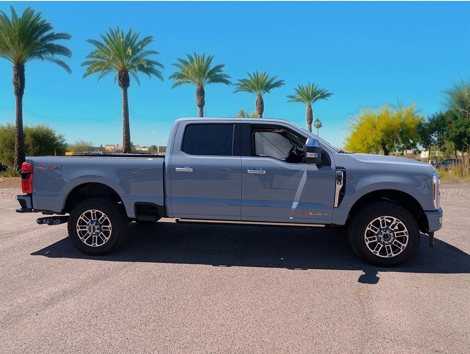 Certified 2026 Ford F250 Platinum w/ Platinum Plus Package AWD/4WD image 6