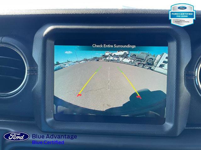 Used 2021 Jeep Wrangler Unlimited Sahara AWD/4WD image 14