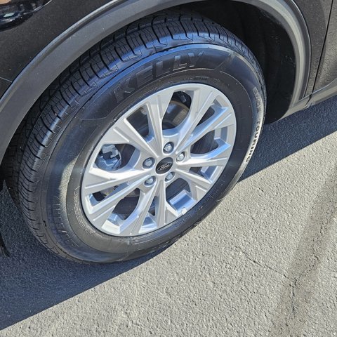 Certified 2024 Ford Escape Active image 9