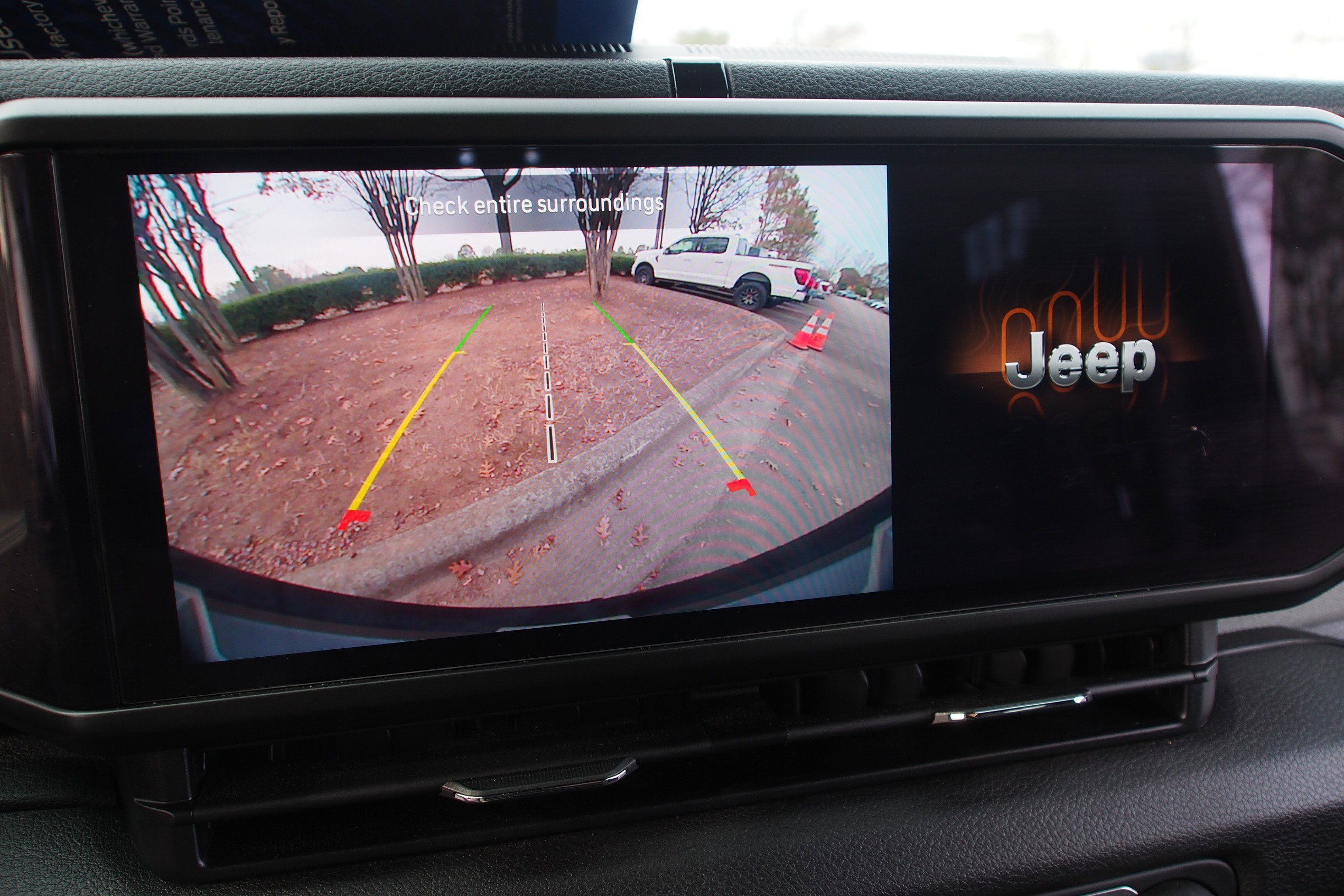 Used 2024 Jeep Wrangler Sport S w/ Convenience Group image 28