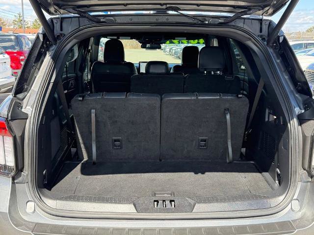 Certified 2025 Ford Explorer ST-Line w/ ST-Line Street Pack image 19