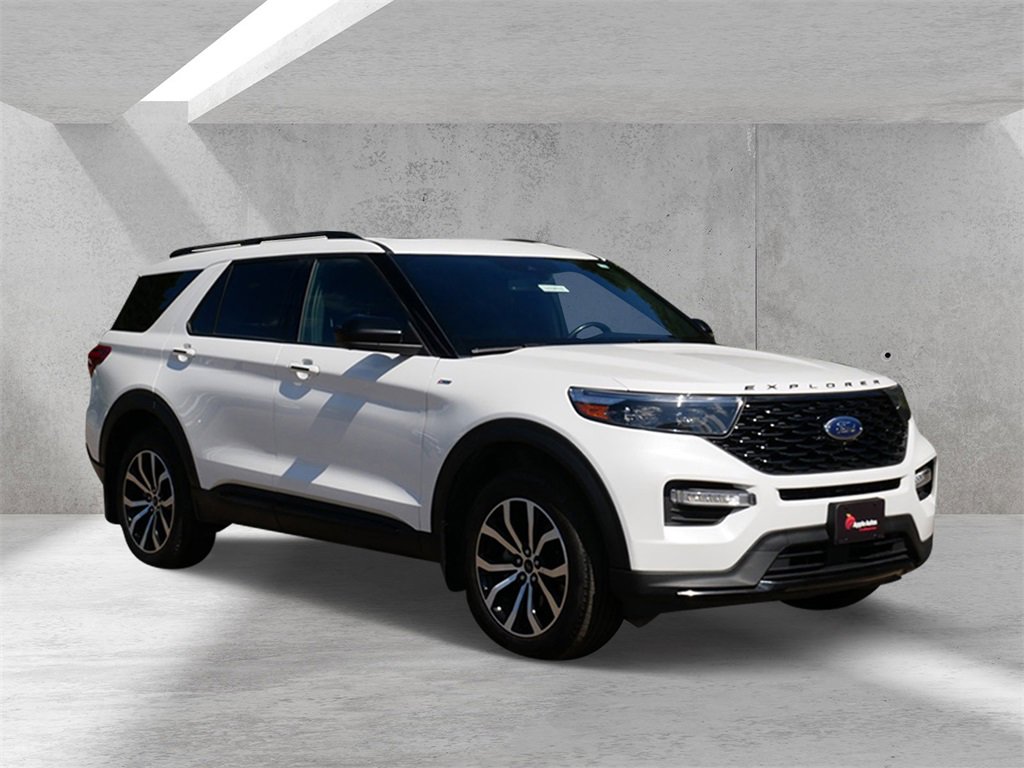 Certified 2022 Ford Explorer ST-Line w/ Class IV Trailer Tow Package