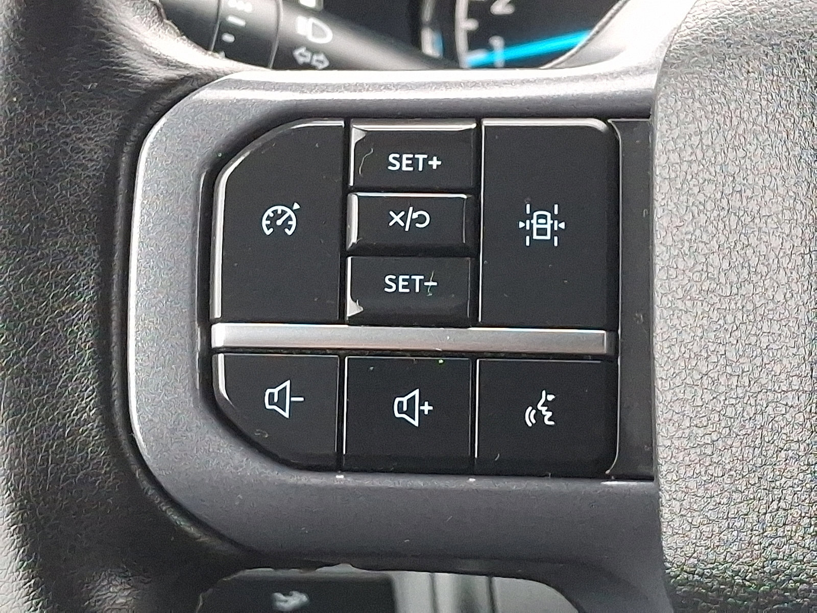 Certified 2023 Ford F150 XLT w/ Equipment Group 302A High image 21