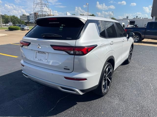 Used 2022 Mitsubishi Outlander SE AWD/4WD image 7