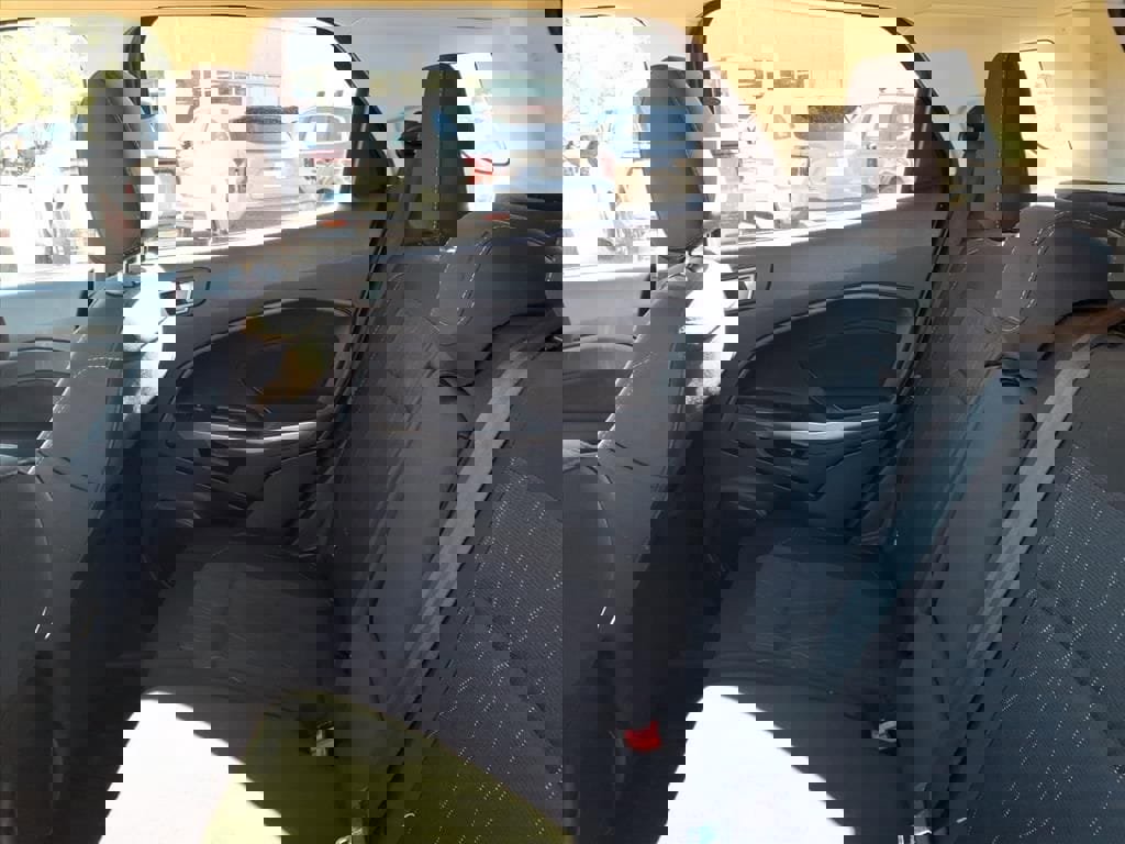 Certified 2022 Ford EcoSport SE image 9