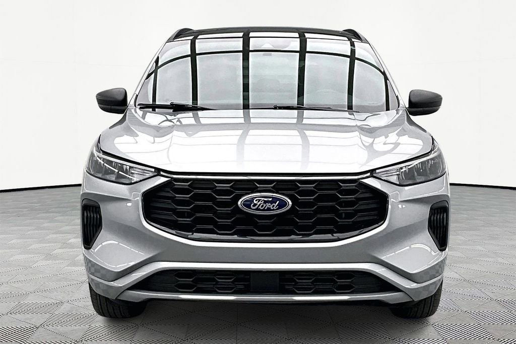 Certified 2023 Ford Escape ST-Line image 6