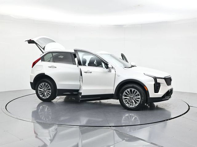 Used 2024 Cadillac XT4 Premium Luxury AWD/4WD image 53